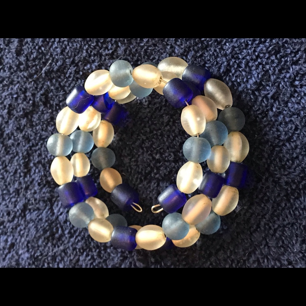 Frosted Glass Bead Bracelet